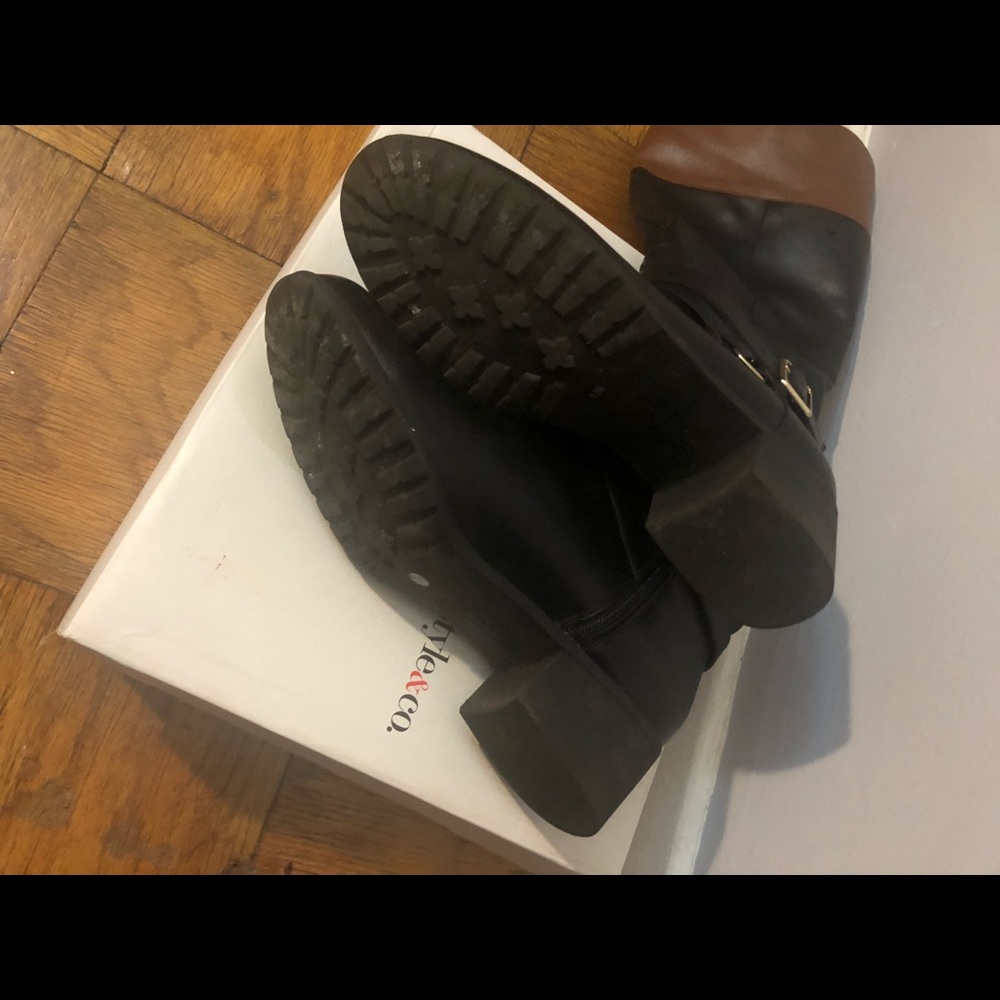 Black Boot - image 3